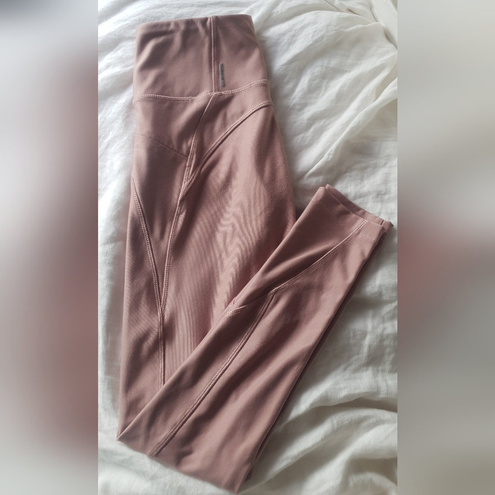 Mondetta High-Waist Sculpted Leggings - Mauve